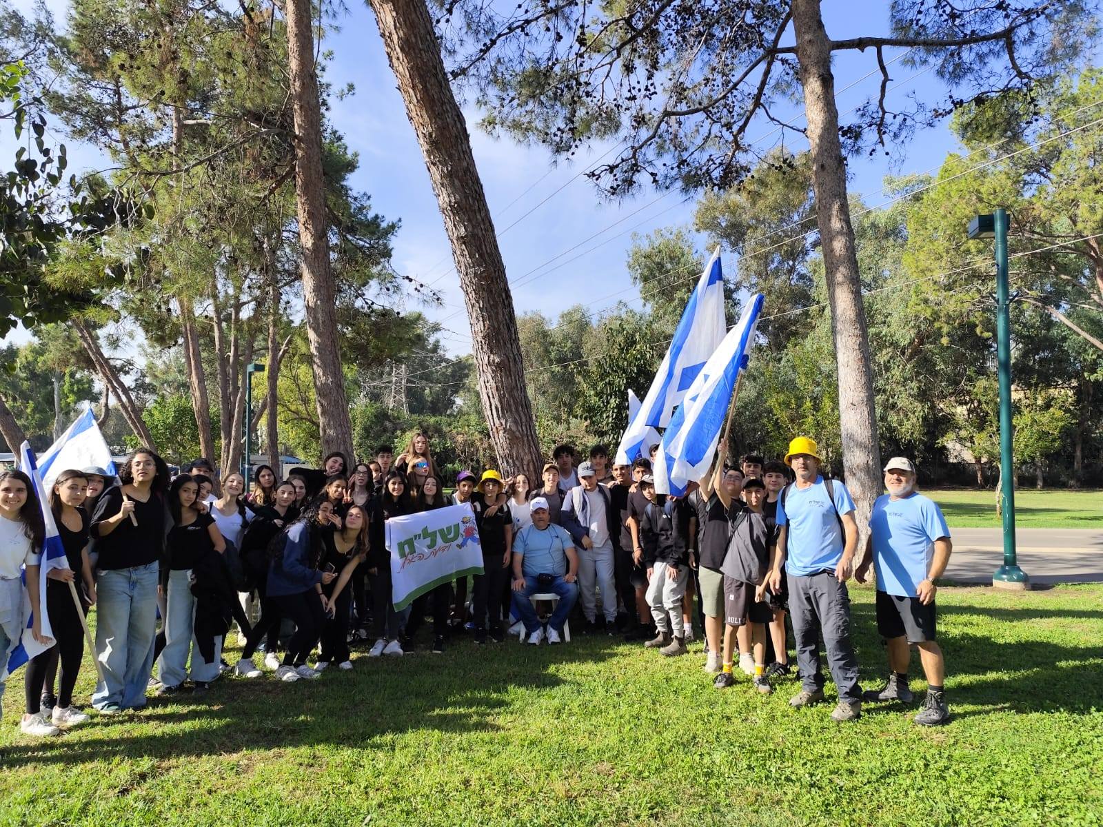 594957813_1295977912333740_8337434120001370957_n